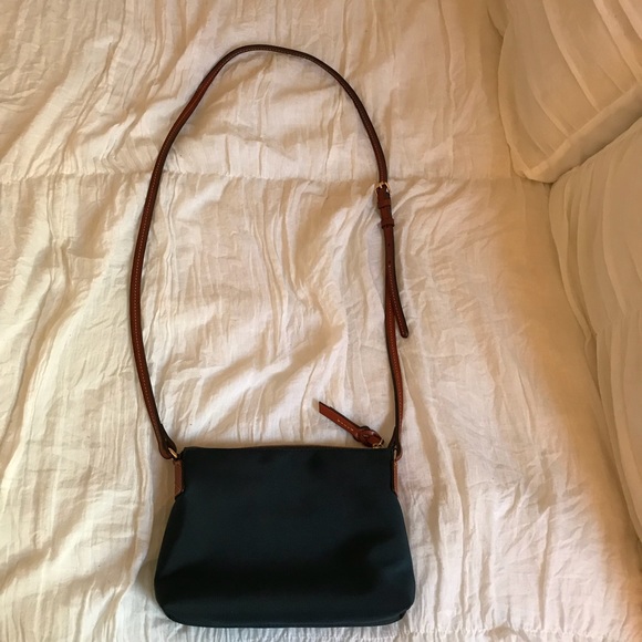 DOONEY & BOURKE Navy Blue Crossbody Bag - Picture 3 of 5